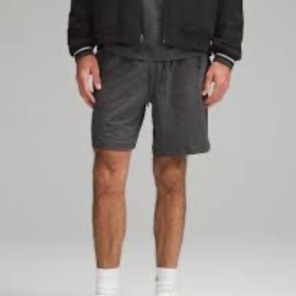 Lululemon Men’s Gray Training Shorts Lined Drawstring Size M - Picture 1 of 9